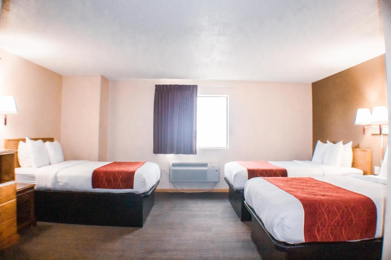 Victorian Inn & Suites-ยอร์ค ภายนอก รูปภาพ