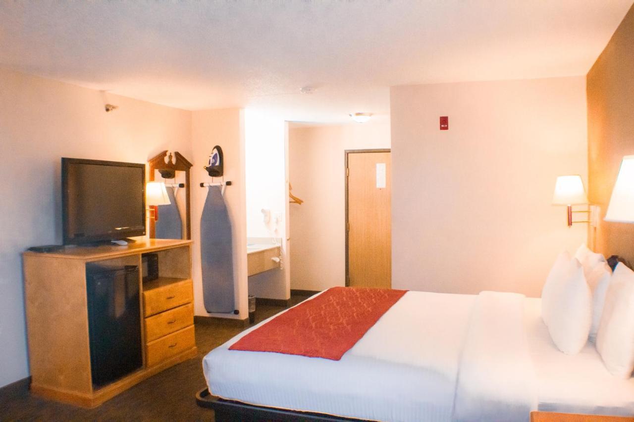 Victorian Inn & Suites-ยอร์ค ภายนอก รูปภาพ