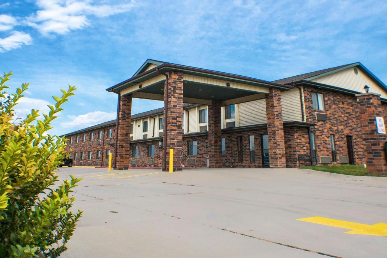 Victorian Inn & Suites-ยอร์ค ภายนอก รูปภาพ